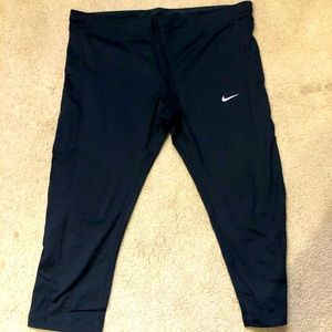 Nike crop pants